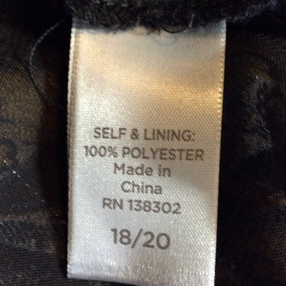 Avenue Blouse Blue Paisley Blouse Size 18/20 - Picture 3 of 8